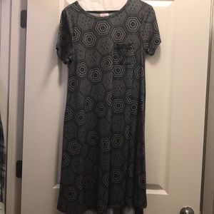 LulaRoe CARLY black and white